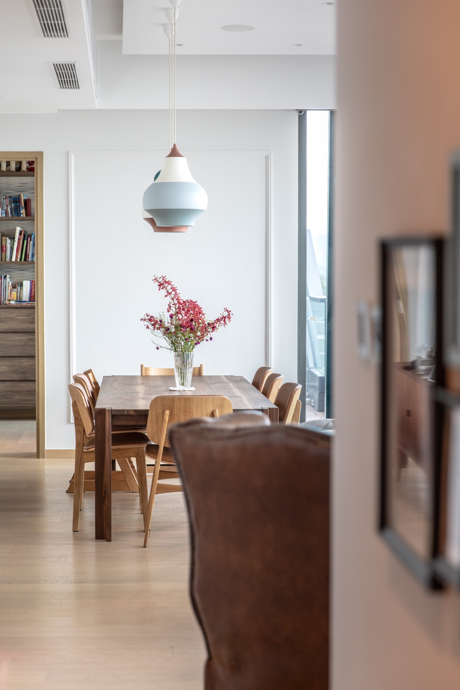 Interior photograph 6 from the Add Colour to My Sunset residence