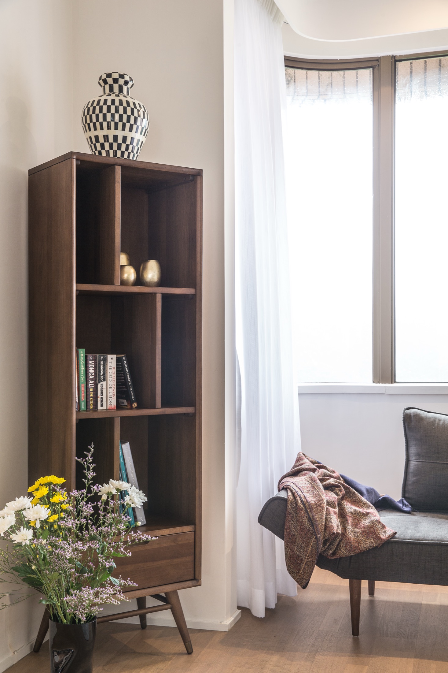 Interior photograph 4 from the Effortless Chic residence
