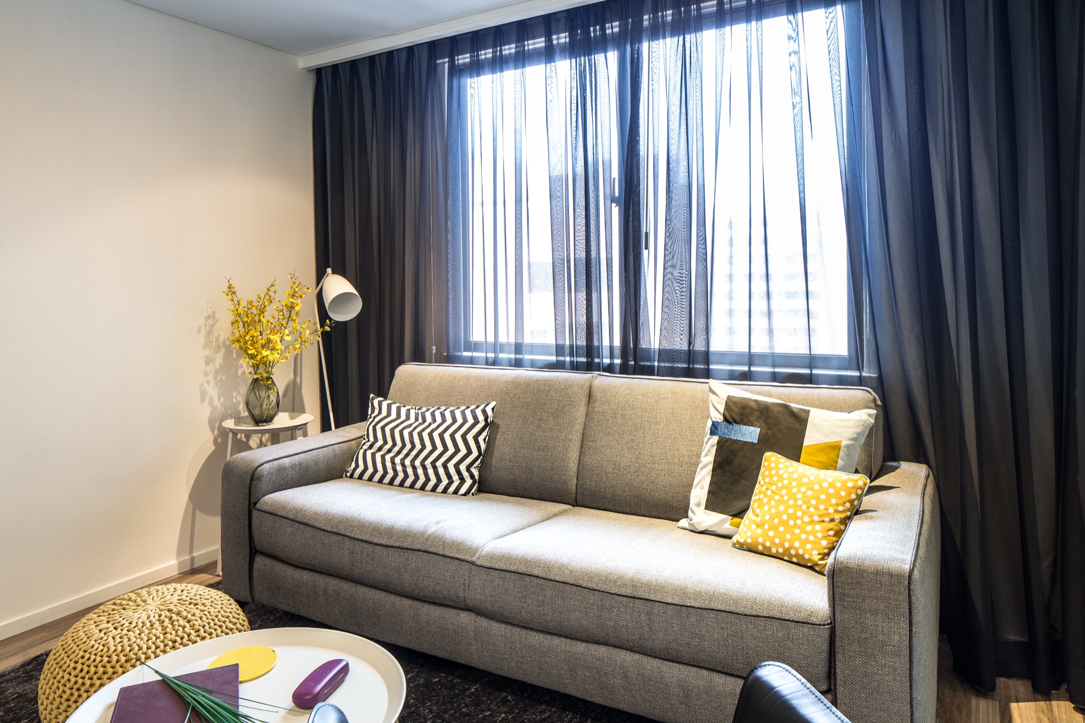 Interior photograph 9 from the Effortless Chic residence